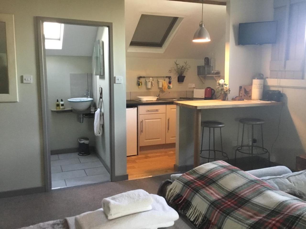 The Jockey Room Hideaway Spurstow Exterior foto